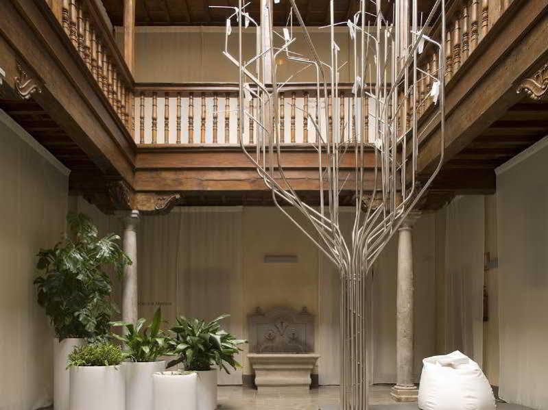Gar Anat Boutique