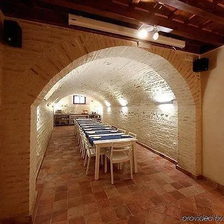 Gar Anat Hotel Boutique 